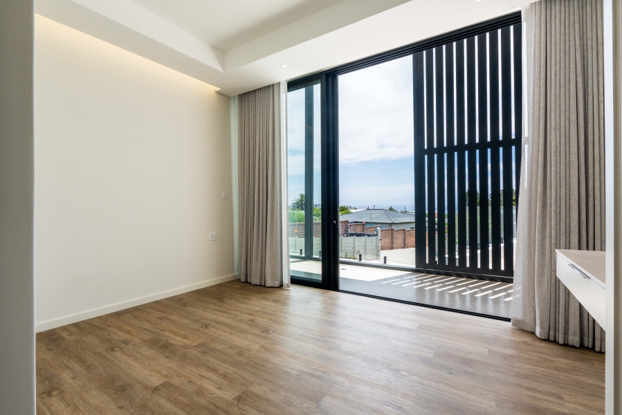 To Let 3 Bedroom Property for Rent in Mossel Bay Central Western Cape